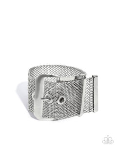 Defiant Display- Silver