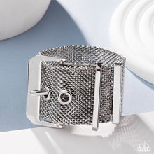 Load image into Gallery viewer, Defiant Display- Silver