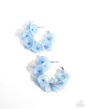 Load image into Gallery viewer, Petaled Pageant- Blue