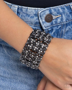Woven Wardrobe- Black