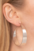 Load image into Gallery viewer, Flat Out Fashionable- Silver