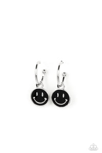 Subtle Smile- Black
